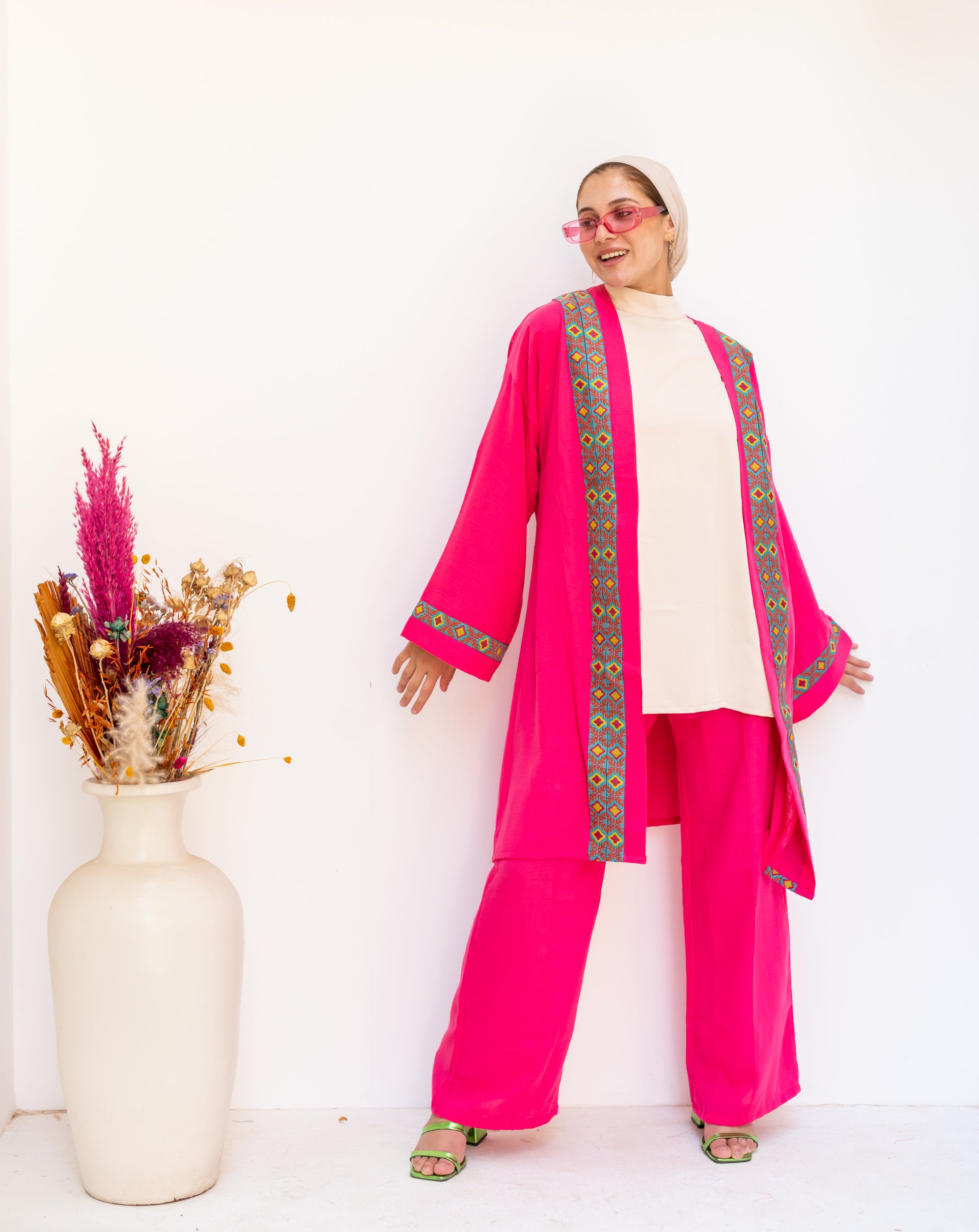 Fushia linen set with Indian tape